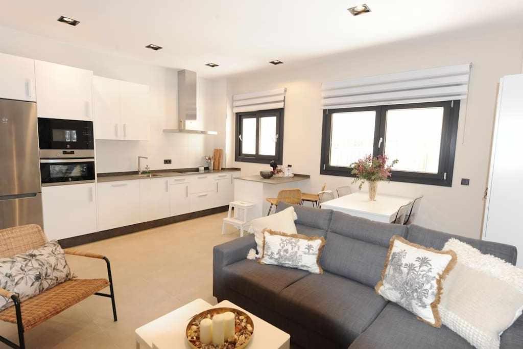 Appartement Estupendo Piso Nuevo En Playa Victoria à Cadix Extérieur photo